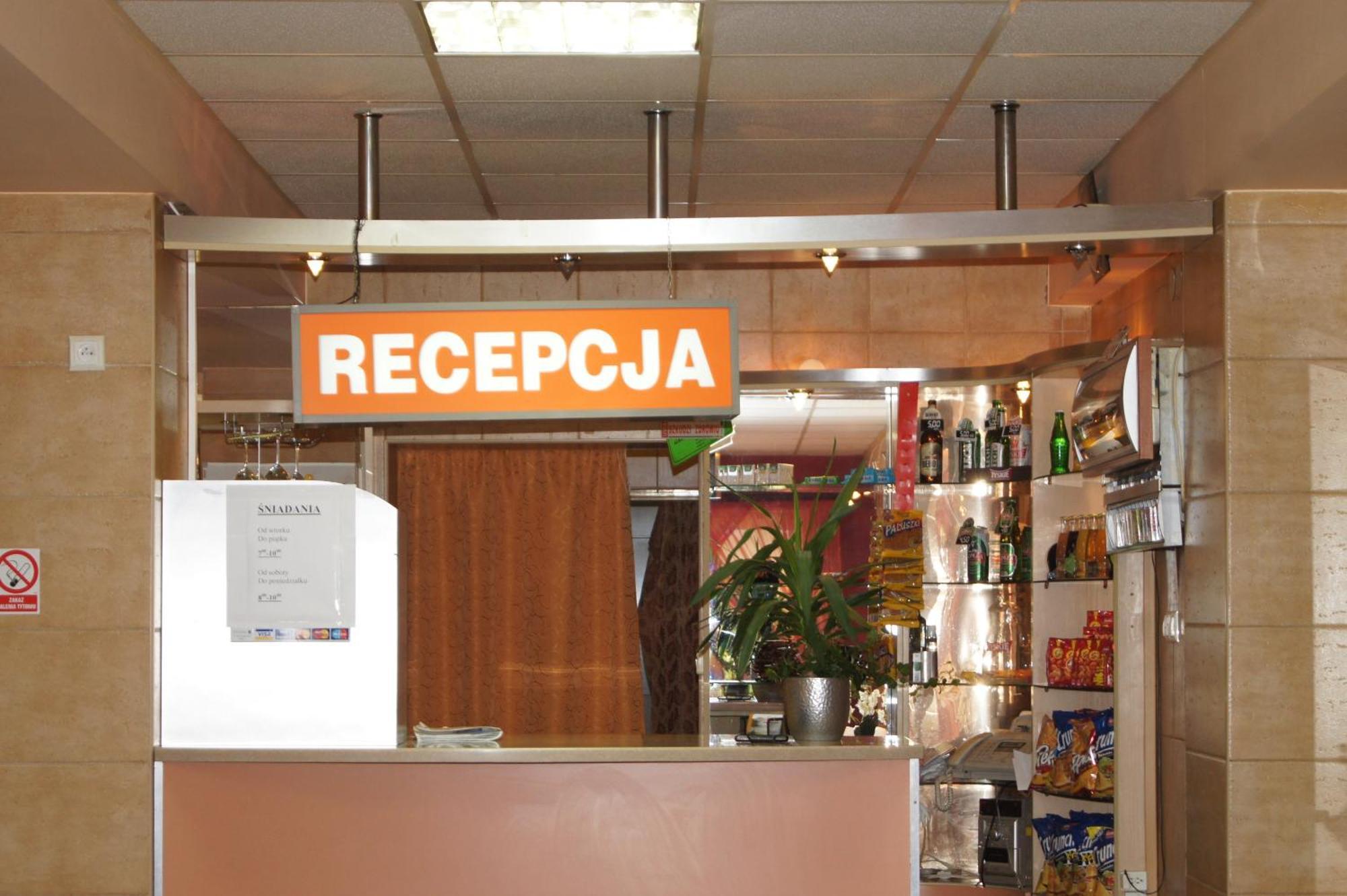 Zajazd Fadom Łomża Extérieur photo